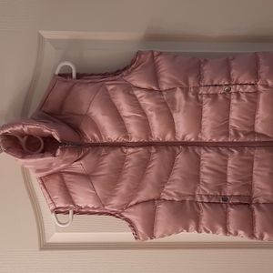 Shiny Silvery pink 💗 puffer Vest💕